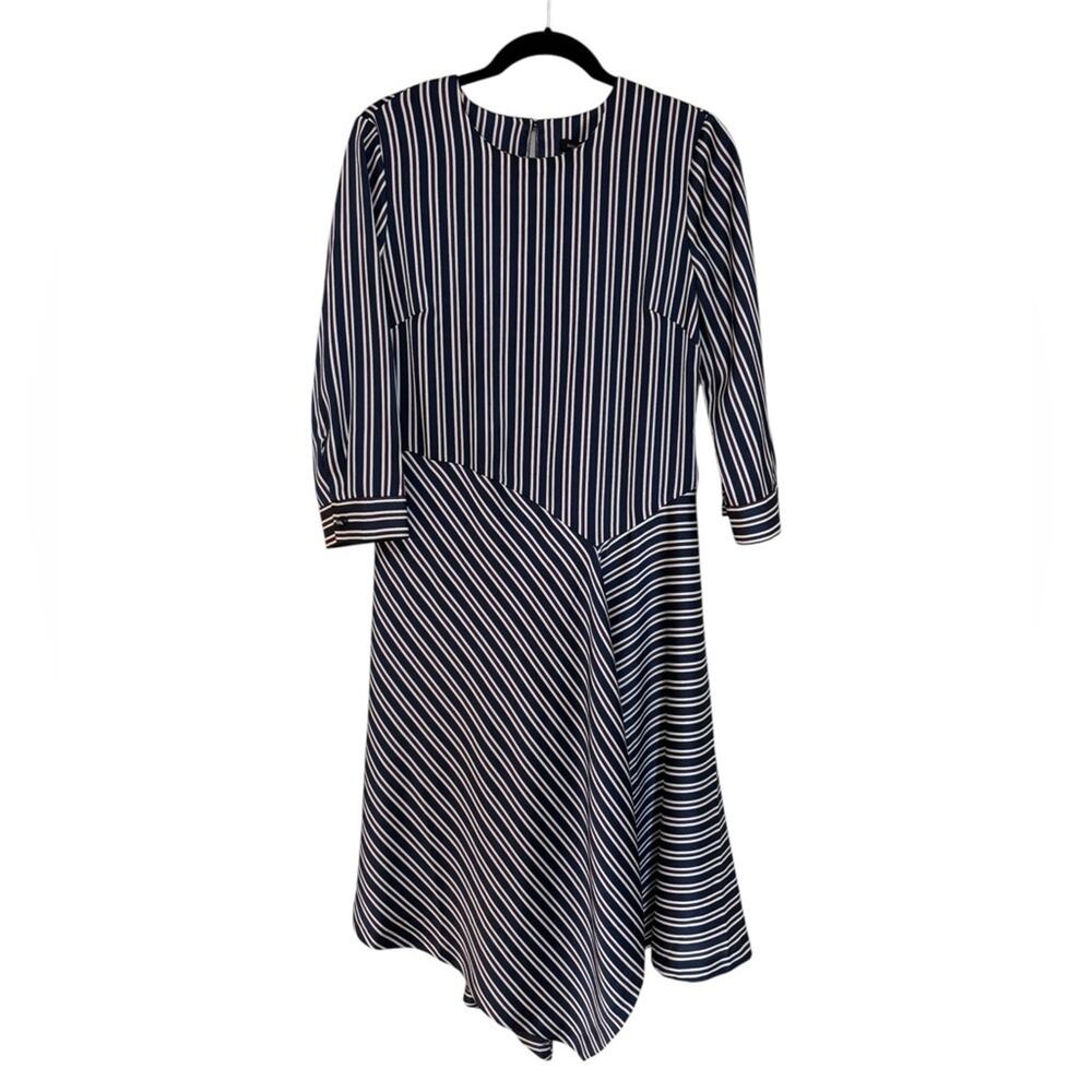 NEW Banana Republic Navy and Burgundy Striped Drop Waist Shift Dress - Size 8